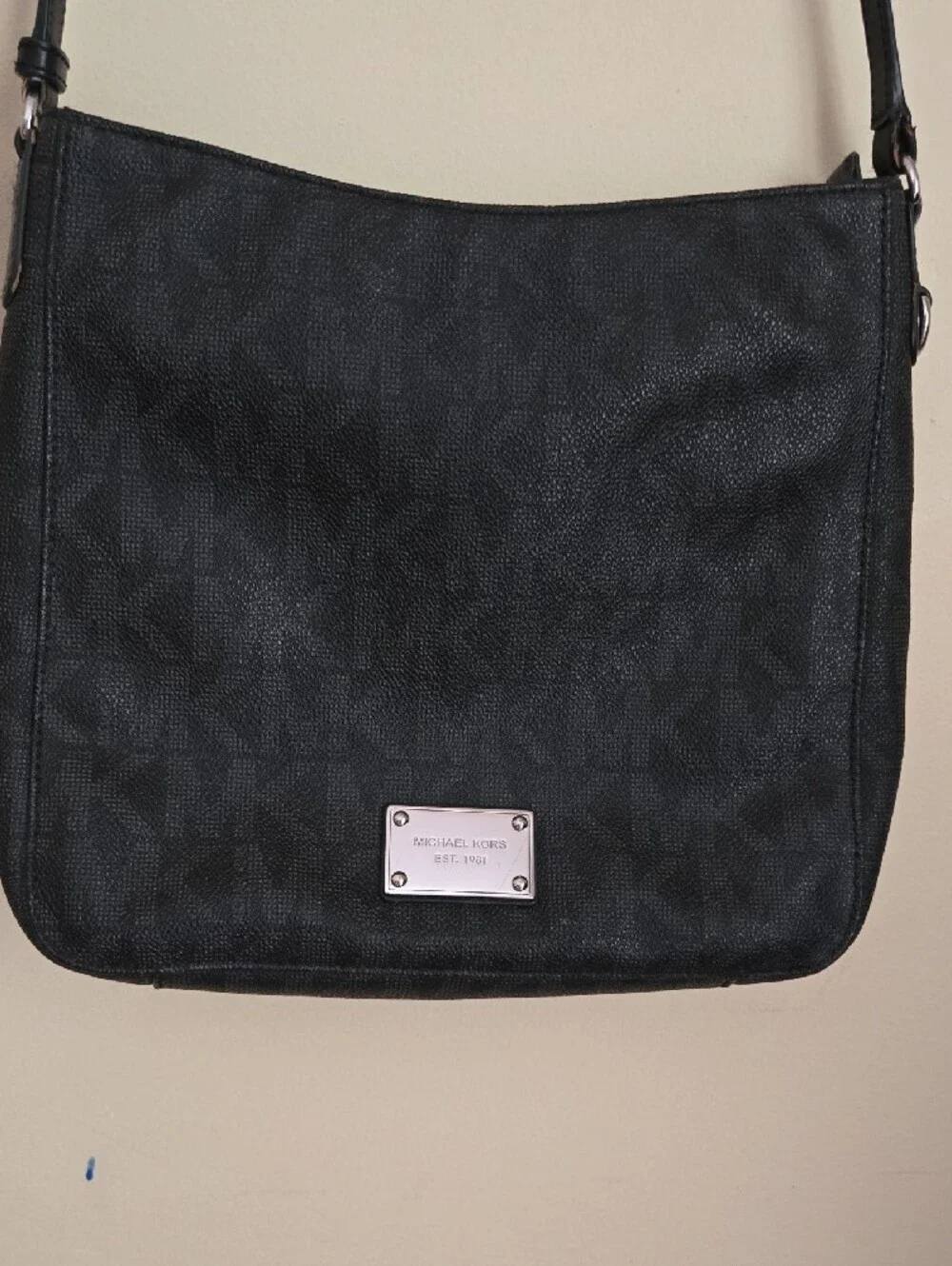 Michael Kors compact black